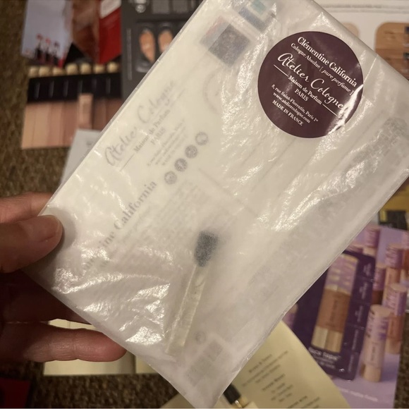 Bundle of samples and more - Picture 10 of 14